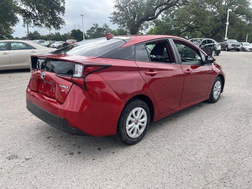 2019 Toyota Prius L