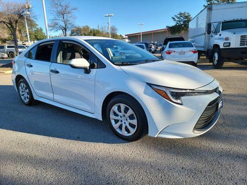 2024 Toyota Corolla Hybrid LE