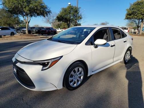 2024 Toyota Corolla Hybrid LE