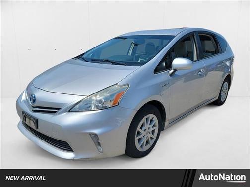 2013 Toyota Prius v Two