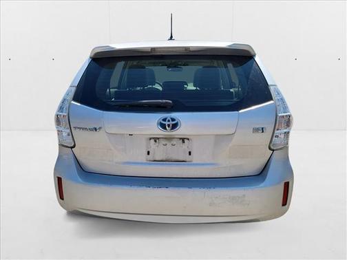 2013 Toyota Prius v Two