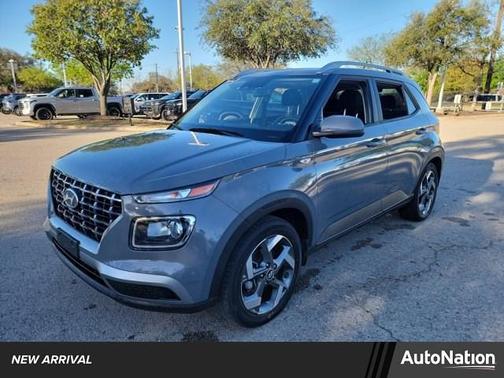 2023 Hyundai VENUE SEL