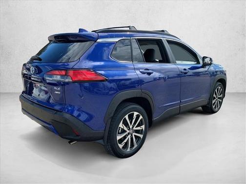 2024 Toyota Corolla Cross XLE
