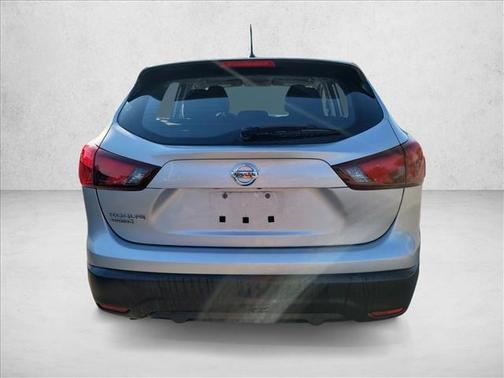 2017 Nissan Rogue Sport S