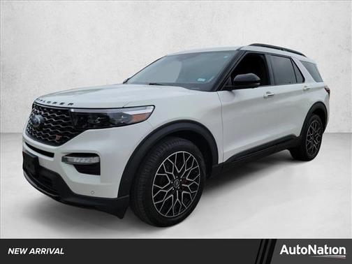 Star White Metallic Tri-Coat 2023 Ford Explorer ST