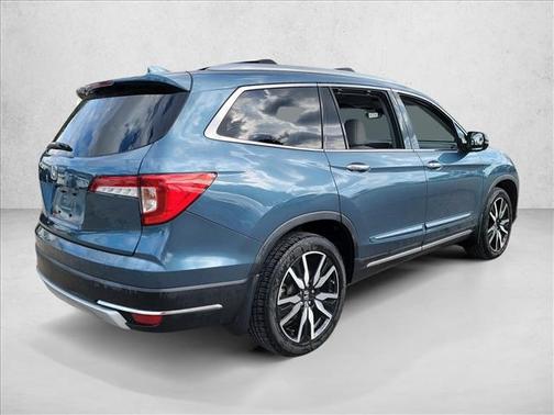 2019 Honda Pilot Touring 8-Passenger