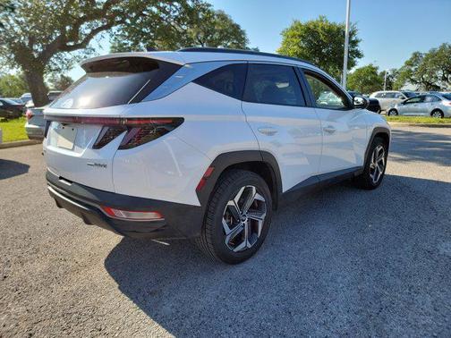 Serenity White Pearl 2023 Hyundai TUCSON Hybrid SEL Convenience