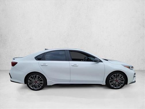 Snow White Pearl 2021 Kia Forte GT