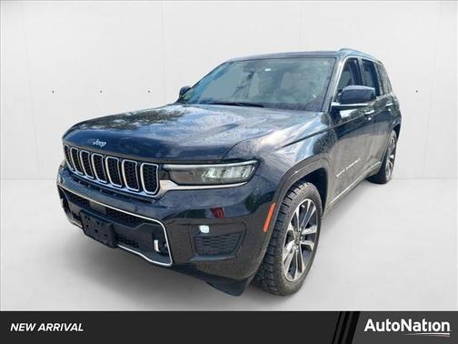 2022 Jeep Grand Cherokee Overland
