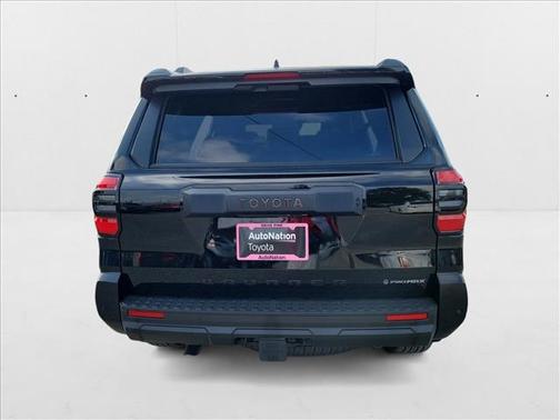2025 Toyota 4Runner TRD Off Road