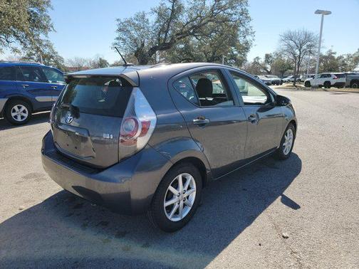 2013 Toyota Prius c One