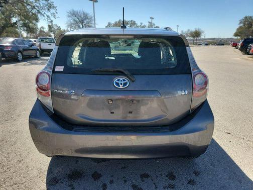 2013 Toyota Prius c One