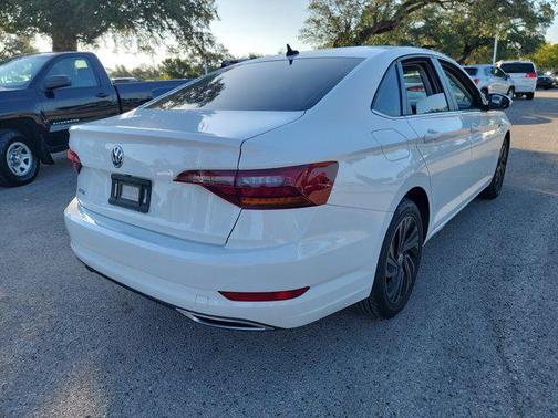 2019 Volkswagen Jetta 1.4T SEL Premium