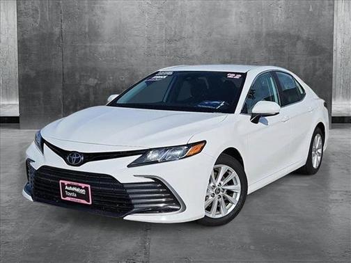 2022 Toyota Camry LE
