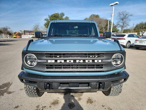 2022 Ford Bronco Black Diamond