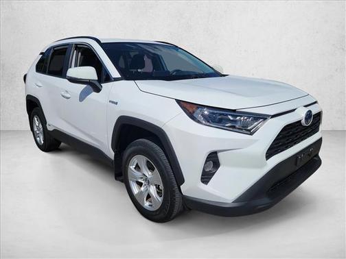 2021 Toyota RAV4 Hybrid XLE