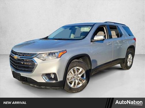 2021 Chevrolet Traverse LT Cloth