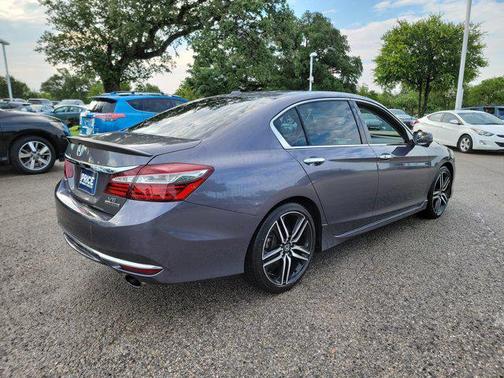 2017 Honda Accord Touring V6