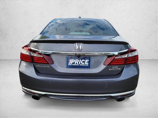 2017 Honda Accord Touring V6