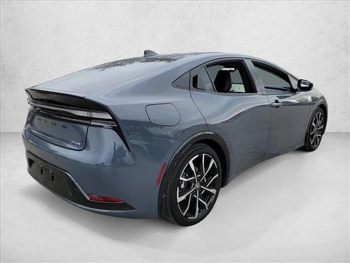 2025 Toyota Prius Plug-In Hybrid XSE