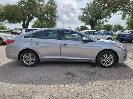 Shale Gray Metallic 2017 Hyundai SONATA SE
