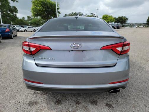 Shale Gray Metallic 2017 Hyundai SONATA SE