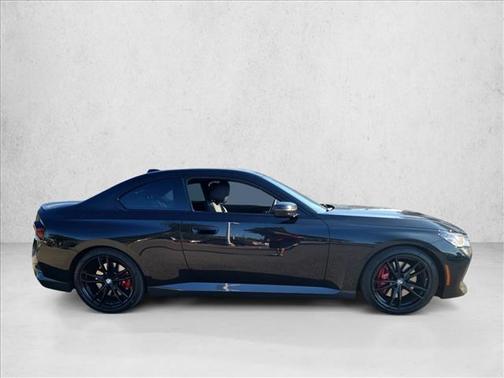 2022 BMW 230 i