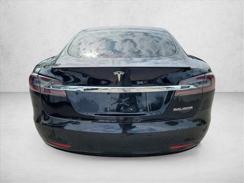 2020 Tesla Model S Performance