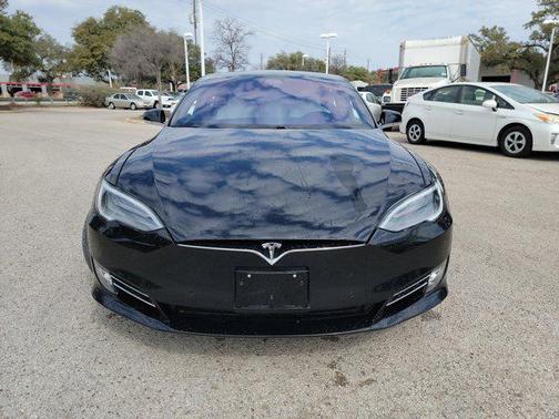 2020 Tesla Model S Performance