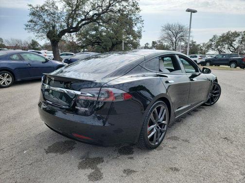 2020 Tesla Model S Performance