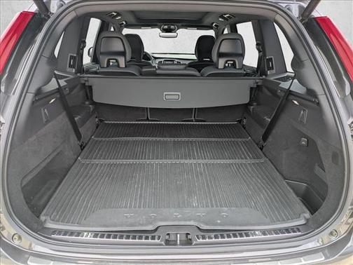 2023 Volvo XC90 B6 Ultimate 7-Seater