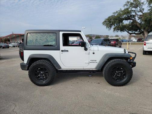 2016 Jeep Wrangler Sport
