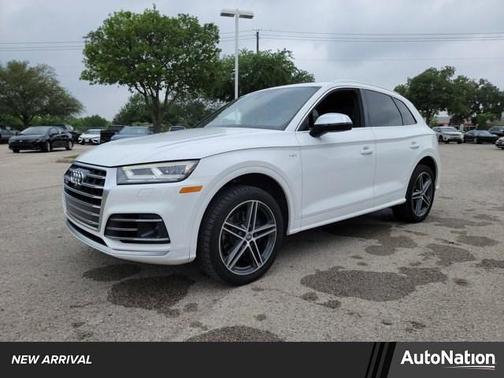 Ibis White 2018 Audi SQ5 3.0T Prestige