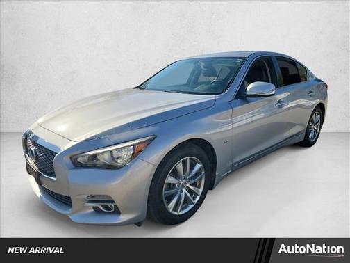 2014 INFINITI Q50 Base