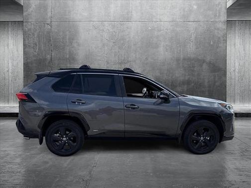 2021 Toyota RAV4 Hybrid SE