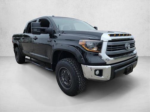 2014 Toyota Tundra SR5