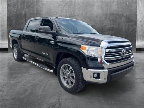 2017 Toyota Tundra SR5