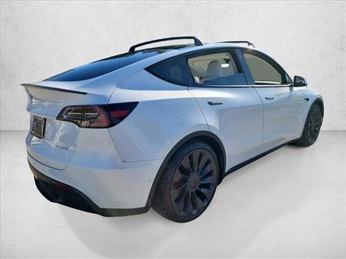 2022 Tesla Model Y Performance Dual Motor All-Wheel Drive