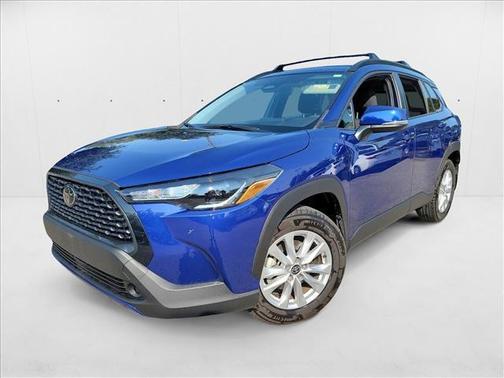 2024 Toyota Corolla Cross LE