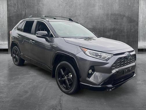 2021 Toyota RAV4 Hybrid SE