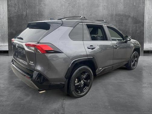 2021 Toyota RAV4 Hybrid SE