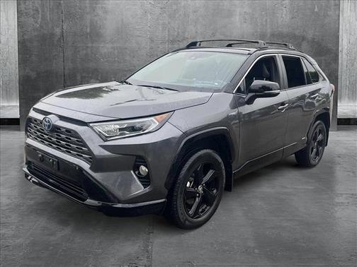 2021 Toyota RAV4 Hybrid SE