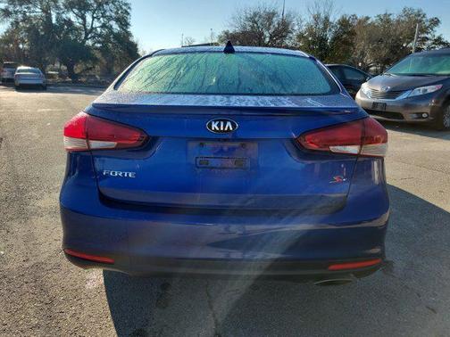 2017 Kia Forte S