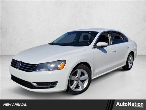2012 Volkswagen Passat 2.5 SE