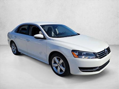 2012 Volkswagen Passat 2.5 SE