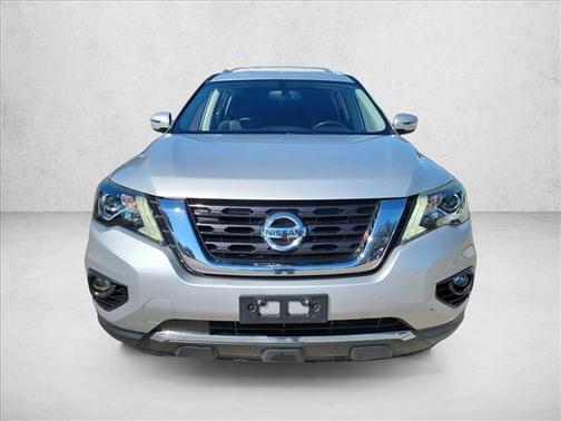 2019 Nissan Pathfinder SV