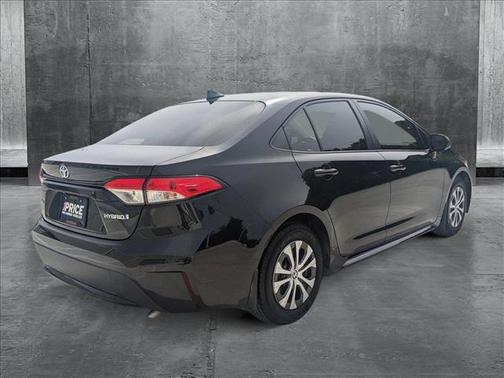 2022 Toyota Corolla Hybrid LE