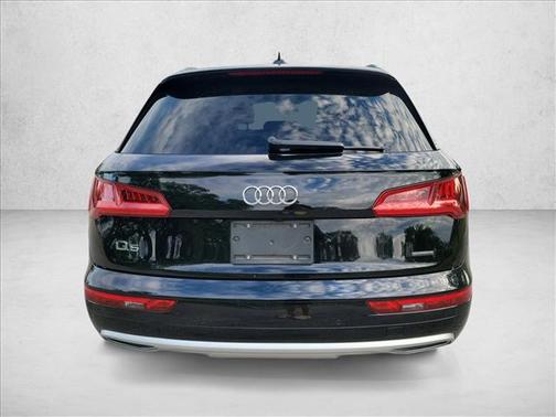 2020 Audi Q5 45 Premium Plus