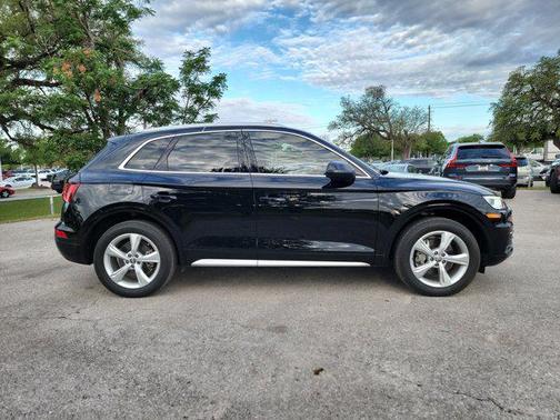 Brilliant Black 2020 Audi Q5 45 Premium Plus
