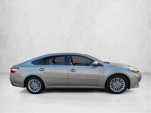 2013 Toyota Avalon Hybrid XLE Touring